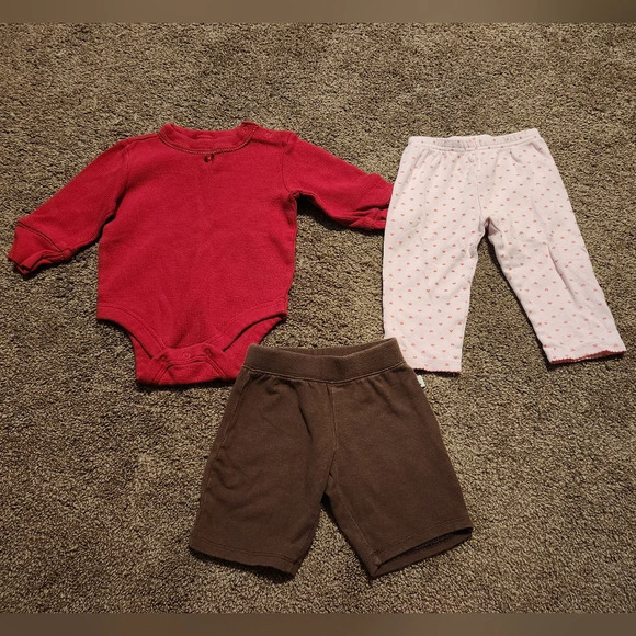 Girl's 6-12 Months 3 Item Clothing Lot - Picture 2 of 10